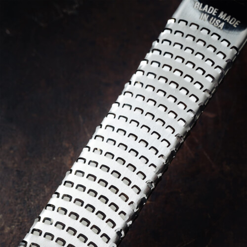 Microplane Microplane Premium Zester Grater in Denim Blue | Lemon Zester tool  Ha 2