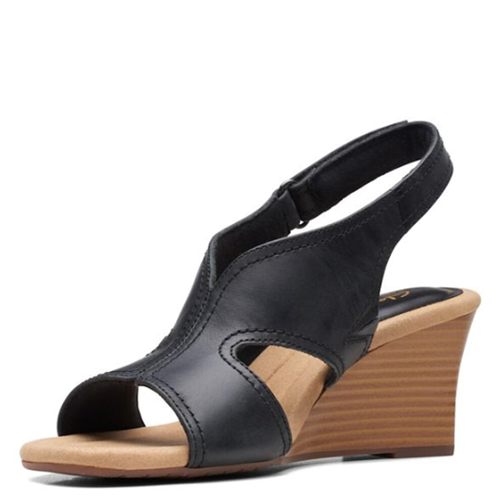 Clarks Women's Kyarra Aster Wedge Sandal  Black Leather  7.5