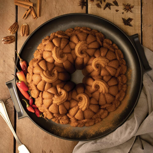 Nordic Ware Pumpkin Patch Bundt 2