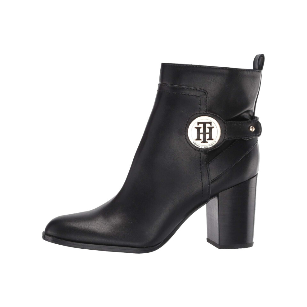 Tommy Hilfiger Women's Dena Ankle Boot  Black  10