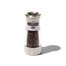 OXO Good Grips Αντιολισθητικός Μύλος Πιπεριού χωρίς Λάθη
