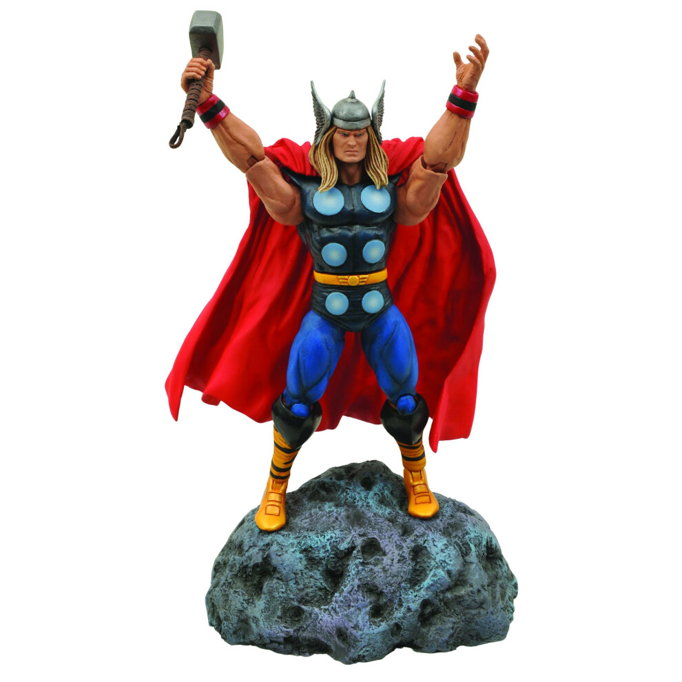 Diamond Select Toys Marvel Classic Thor Action Figure