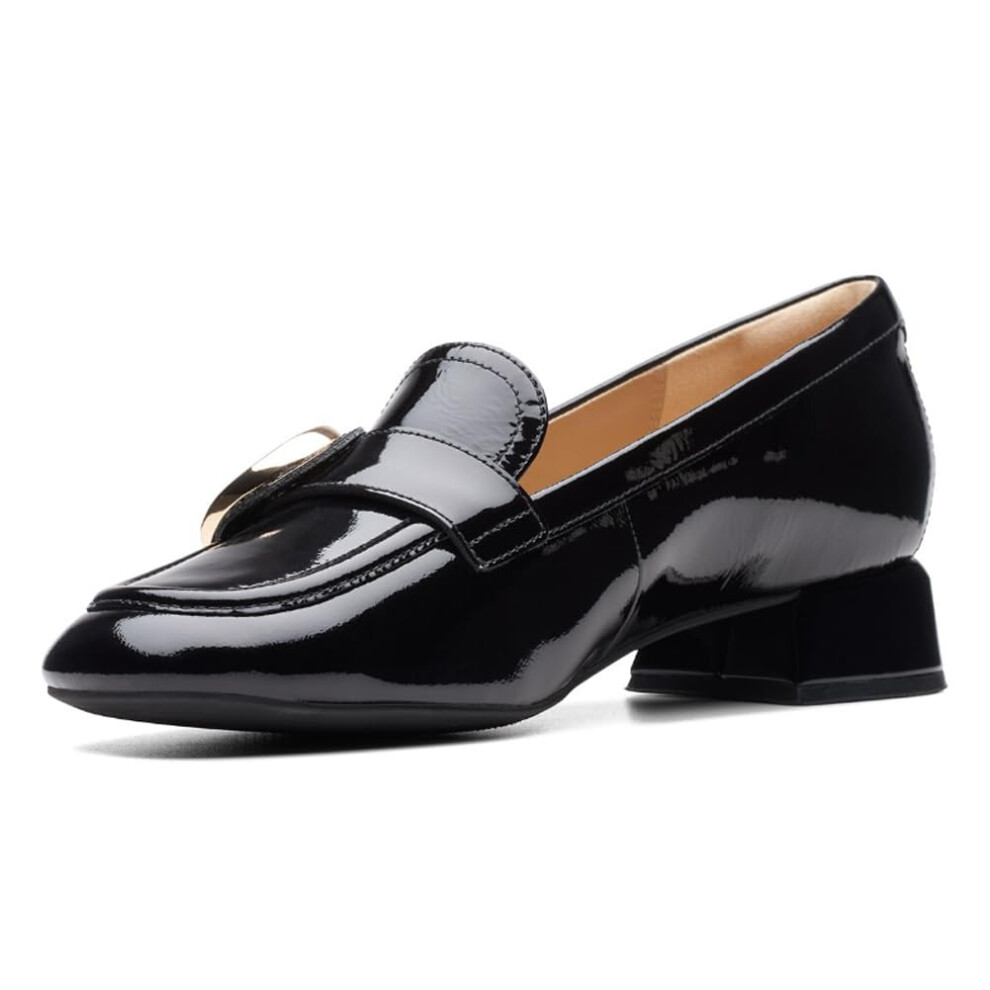 Clarks Women's Daiss 30 Trim Loafer  Black Patent Leather  7