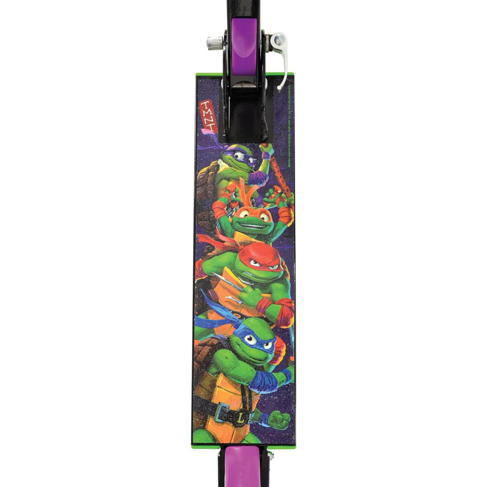 turtles-folding-inline-scooter-with-light-up-wheels