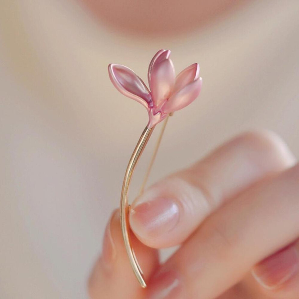 Exquisite Pink Lotus Flower Brooch Pins Women Girls Metal Plant Enamel Label Hat Cap Pins Suit Coat Japanese Fashion Accessories
