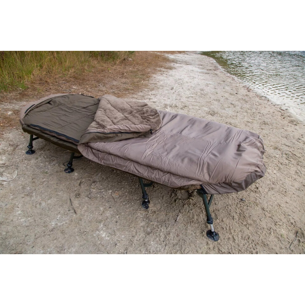 NGT 6 Leg Recliner Bed chair Fising+Shield Sleeping Bag