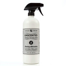 Cold Iron Krijg Rimpelvrij Spray voor Kleding. 32 fl oz. Geurloos. Plantaardige Strijkalternatief. Snel en Eenvoudig.