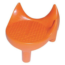 Soccer Style Kicking Tee  Right