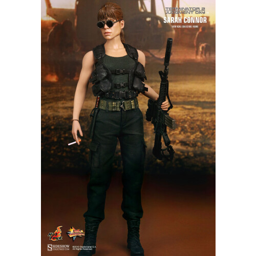 Hot Toys Figur Hot Toys MMS119 - Terminator 2 : Judgment Day - Sarah Connor 2