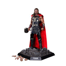 Figurina Hot Toys MMS225 - Marvel Comics - Thor : The Dark World - Thor Light Asgardian Armor Version
