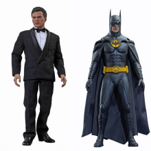 Figurina Hot Toys MMS294 - DC Comics - Batman Returns - Batman And Bruce Wayne