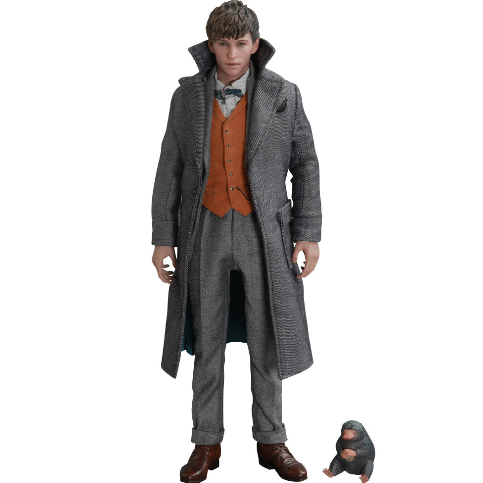 Hot Toys Figure Mms512 - Fantastic Beasts : The Crimes Of Grindelwald - Newt Scamander Deluxe Vers