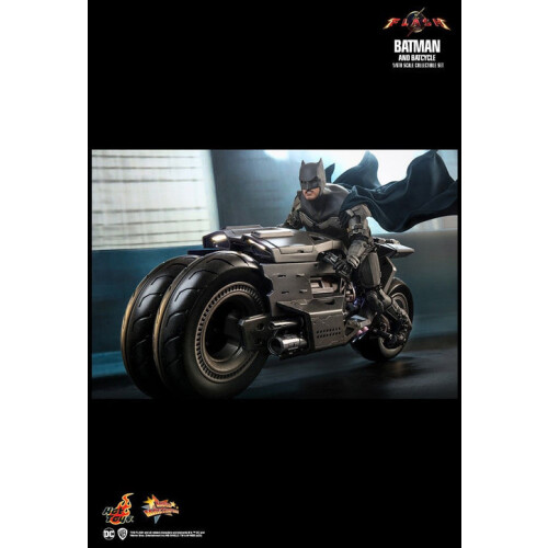 Hot Toys ειδώλιο Hot Toys MMS705 - DC Comics - The Flash - Batman & Batcycle 2