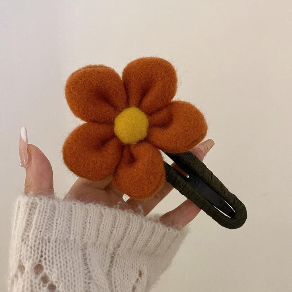 Autumn Winter Plush Flower Hair Claw Women Chic Duckbill Clip Hairpin Back Head Hair Clips Hair Accessories For Girls