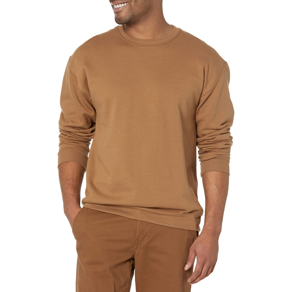 Fruit of the Loom Mens Eversoft Fleece Crewneck Sweatshirts  Moisture Wicking  Breathable  Sizes S4X  Golden Pecan  Medium