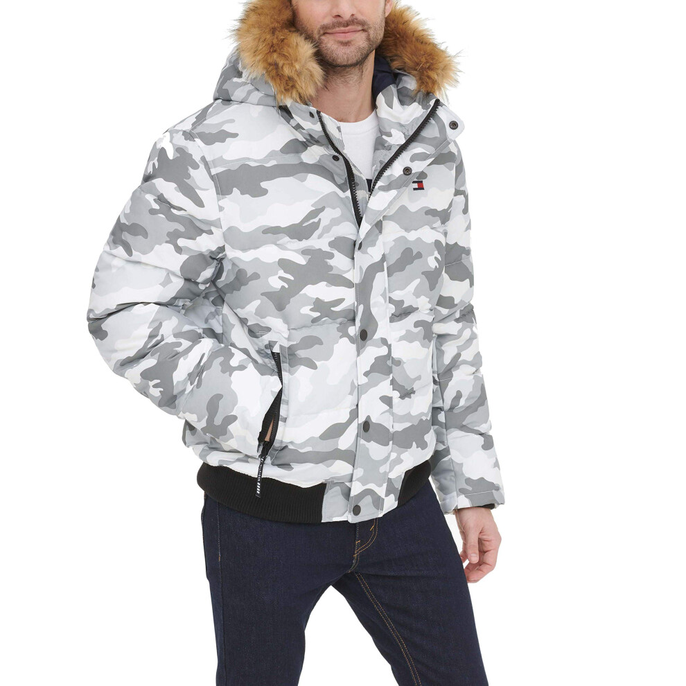 Tommy Hilfiger Mens Arctic Cloth Quilted Snorkel Bomber Jacket  White Camouflage  Small