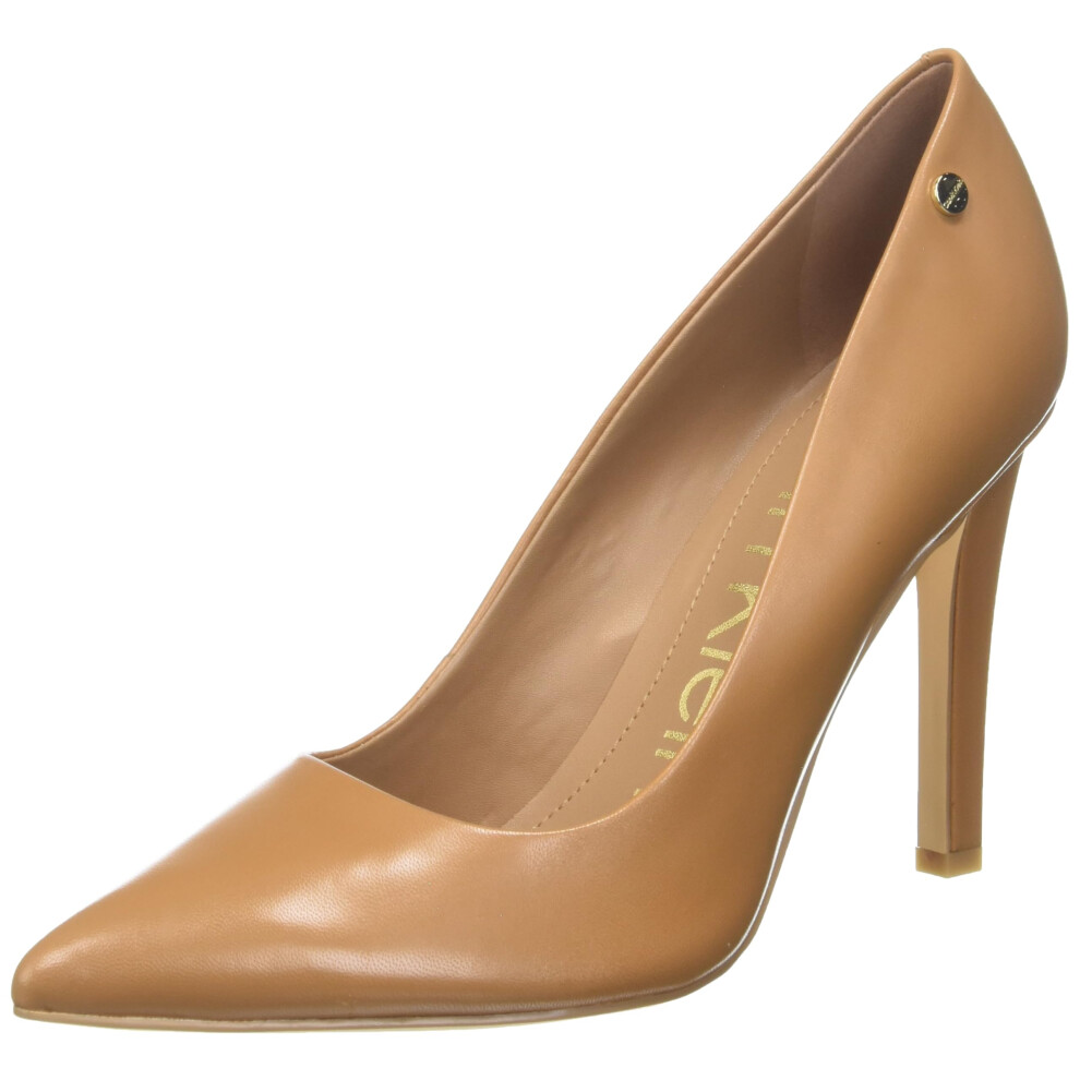 Calvin Klein Womens Brady Pump  Caramel  55