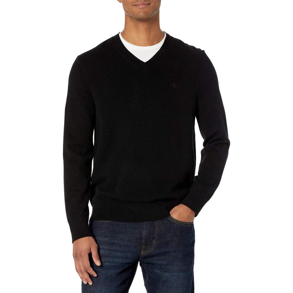 Calvin Klein Mens Merino Wool Blend VNeck Sweater  Black  Small