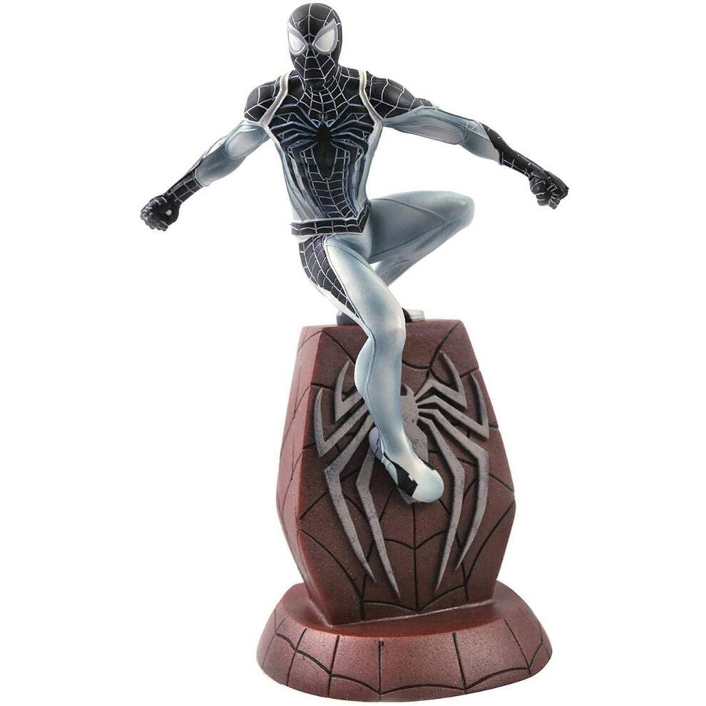 Diamond Select Toys Marvel Gallery SpiderMan Playstation 4 Negative Suit Version PVC Figure  Multicolor