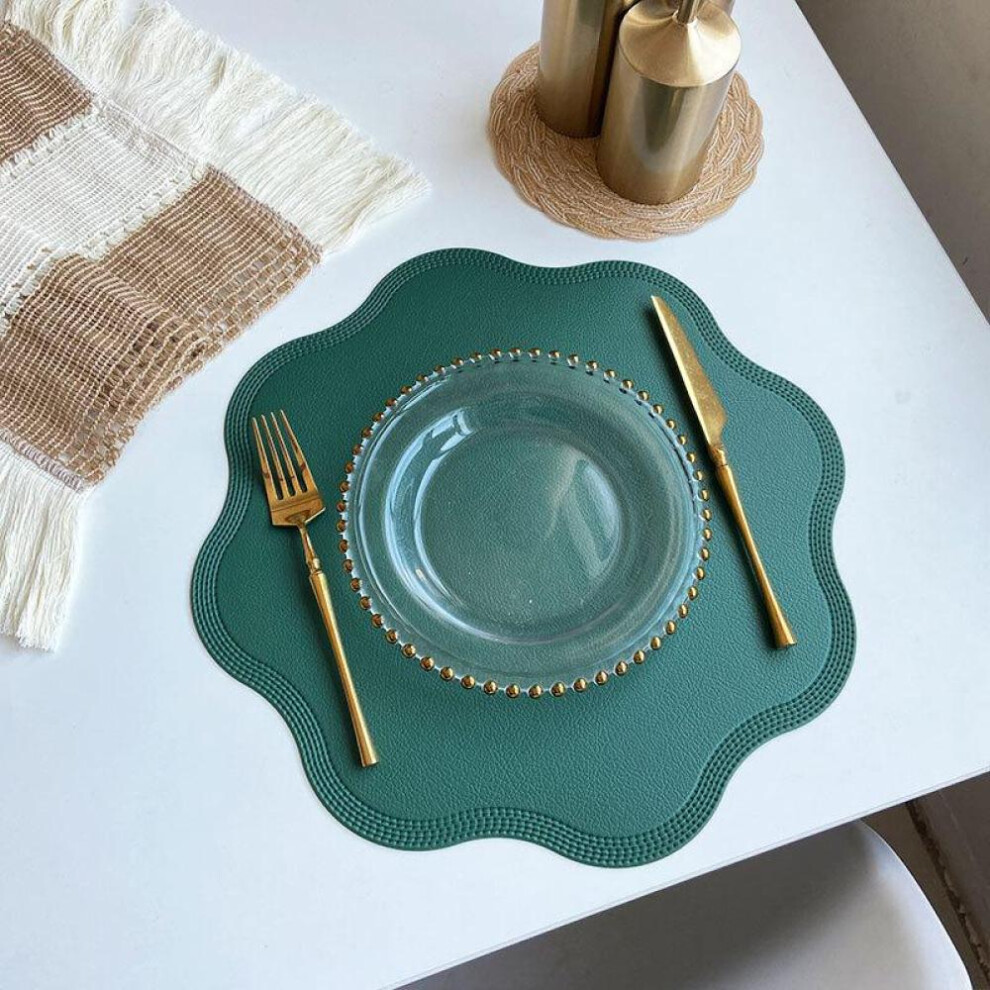 (1PCS, Green) Dining Table Mat Placemat Table Silicone Table Mat Carpet Substrate on the Table Jewelry Embossed Leather Placemats Circular