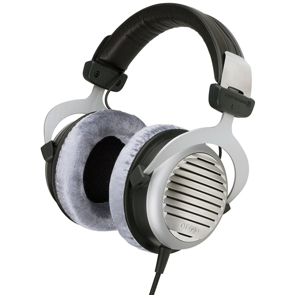 beyerdynamic DT 990 Edition 32 Ohm OverEarStereo Headphones Open design  wired  highend  for tablet and smartphone