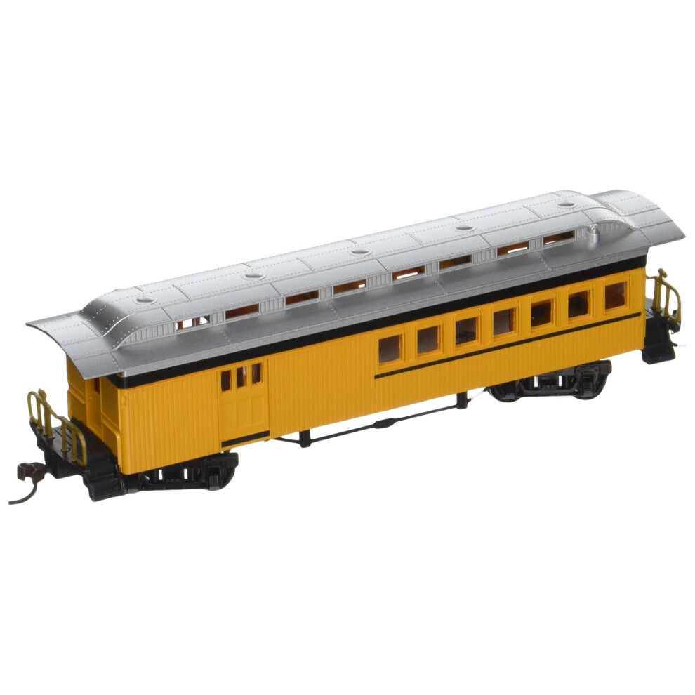 Bachmann Industries 1860 1880 Combine Painted Unlettered Car  Yellow  HO Scale