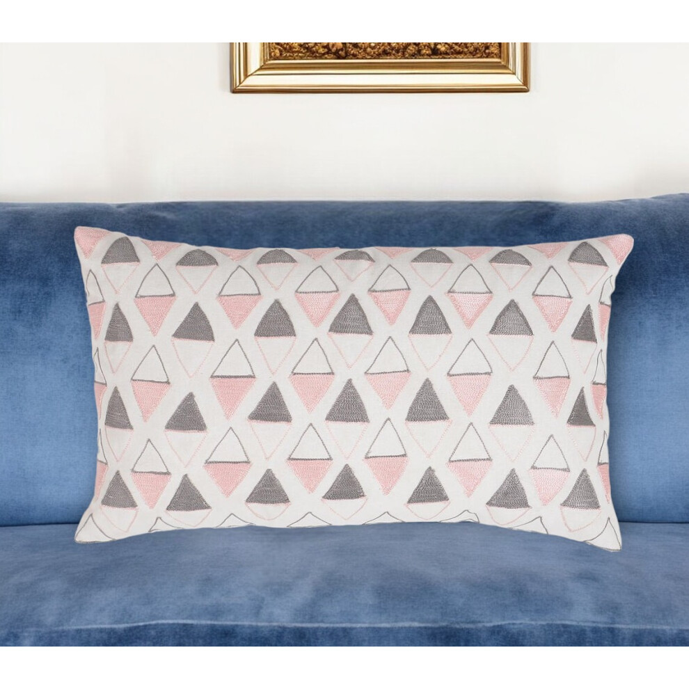 Housse de coussin en coton ? motif g?om?trique rose et blanc avec broderie 12 x 20