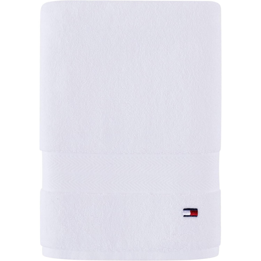 Tommy Hilfiger Modern American Solid Bath Towel  30 X 54 Inches  100 Cotton 574 GSM Bright White