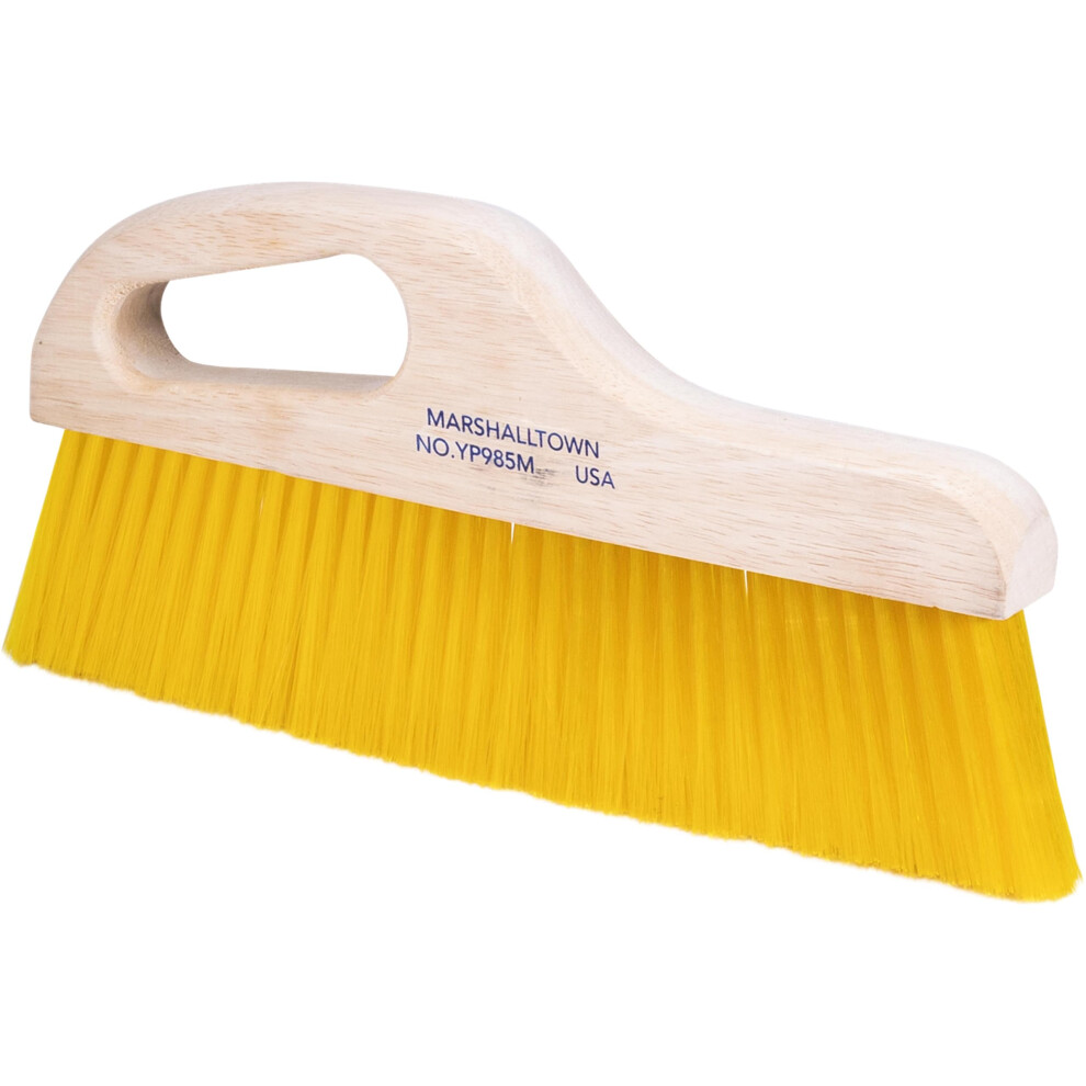 MARSHALLTOWN Handle Brush  Medium Yellow Polypropylene 3 Inch Bristles  Offset Handle for Comfort  Texturing Concrete in Curbs