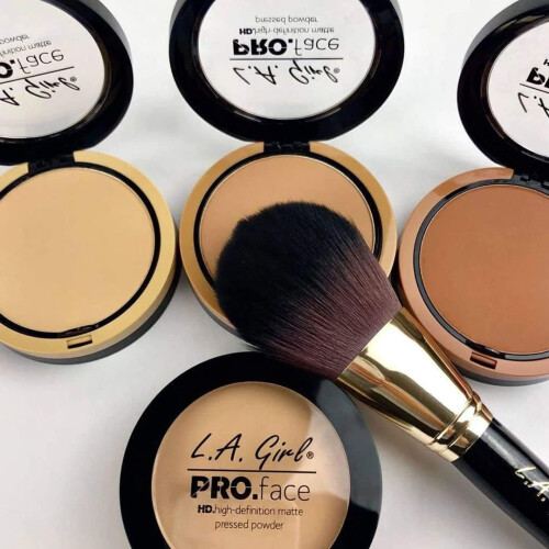 L.A. GIRL PRO Face Powder - True Bronze 2