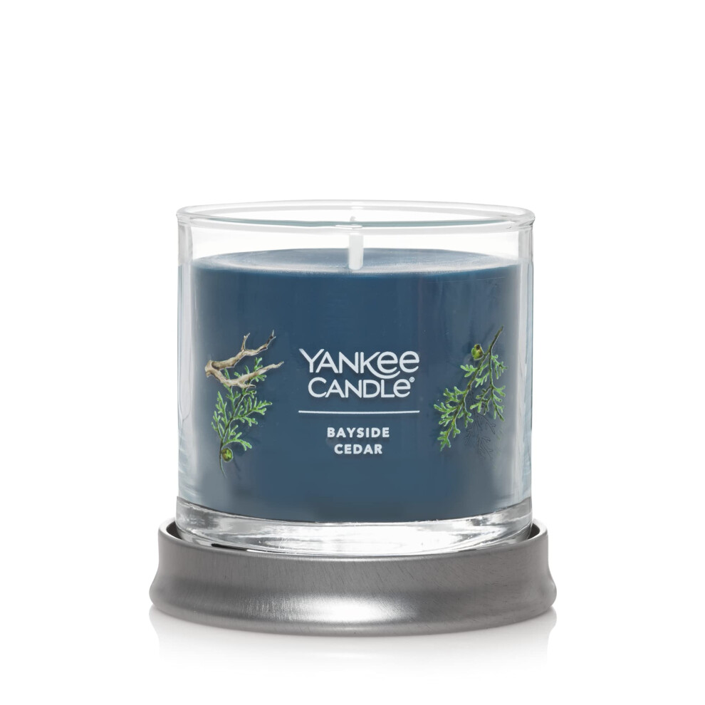 Yankee Candle Bayside Cedar Scented  Signature 43oz Small Tumbler Single Wick Candle  Over 20 Hours of Burn Time