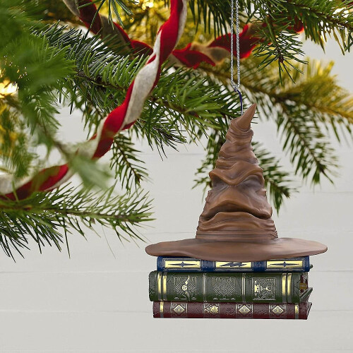 Harry Potter Sorting Hat Ornament With Sound And Movement, Harry Potter Sorting Hat Talkin 1