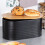 Geräumiger schwarzer Brotkasten mit Holzdeckel und Schneidebrett 2