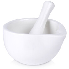 Porzellanmörser zum Zerkleinern von Gewürzen, Kräutern und Nüssen