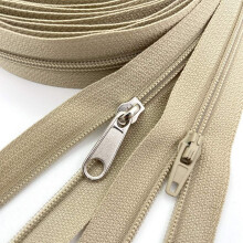 10 Yards Bulk Lynl?se #3 Nylon Coil lynl?se fra The Yard med 15 stk Auto-Lock lynl?s skydere og 10 stk S?lv Tr?k til Syning Crafts Tasker (#3 Lys