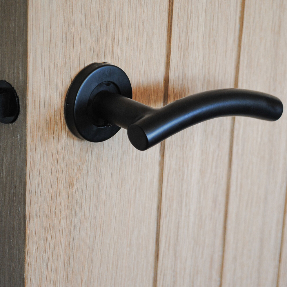 ONYX Design Curve Matt Black Lever on Rose Handle