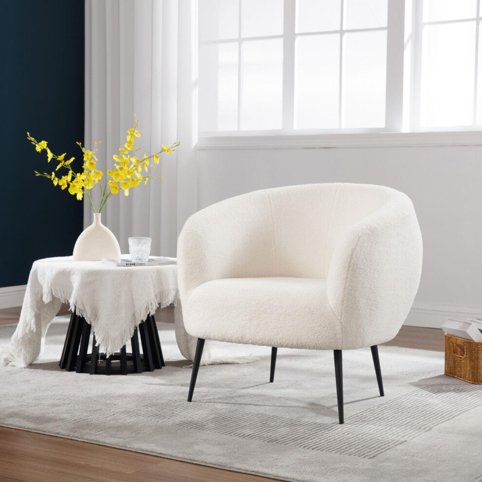 Cozy Round Accent Chair Back White Faux Fur Plush Seating Modern Home DÃ©cor