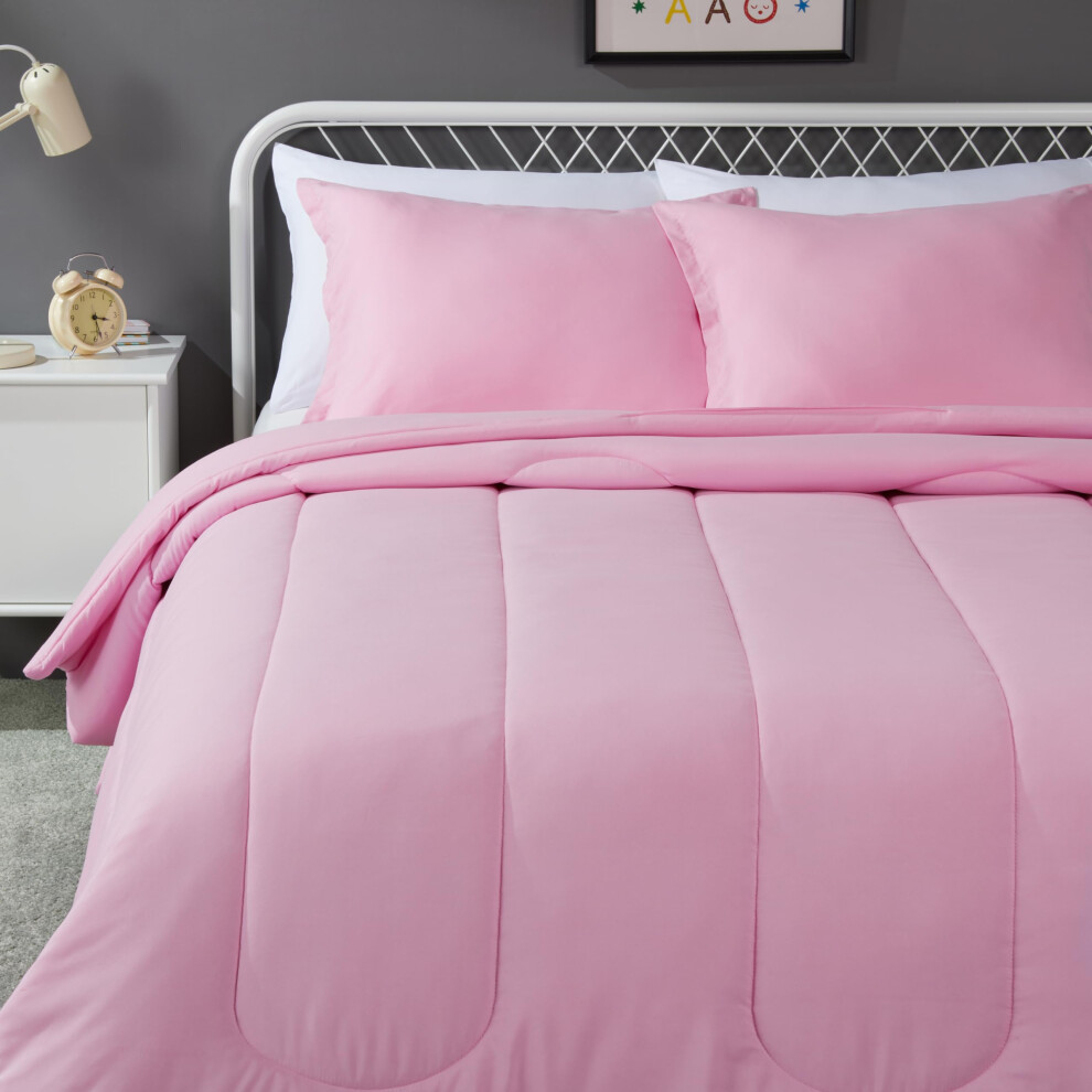 Amazon Basics 3 Piece Microfiber Kid's Comforter and Pillow Sham Set  Full/Queen  Light Pink  Solid