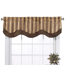 Collections Etc Cantonnire de fentre classique couches Windsor avec bords festonns et passe-tringle sur le dessus pour une suspension facile