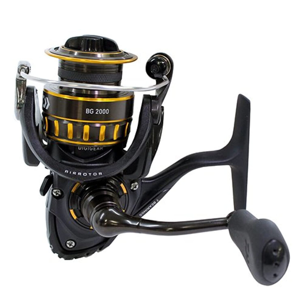 Daiwa BG2000 BG Saltwater Spinning Reel  Black/Gold