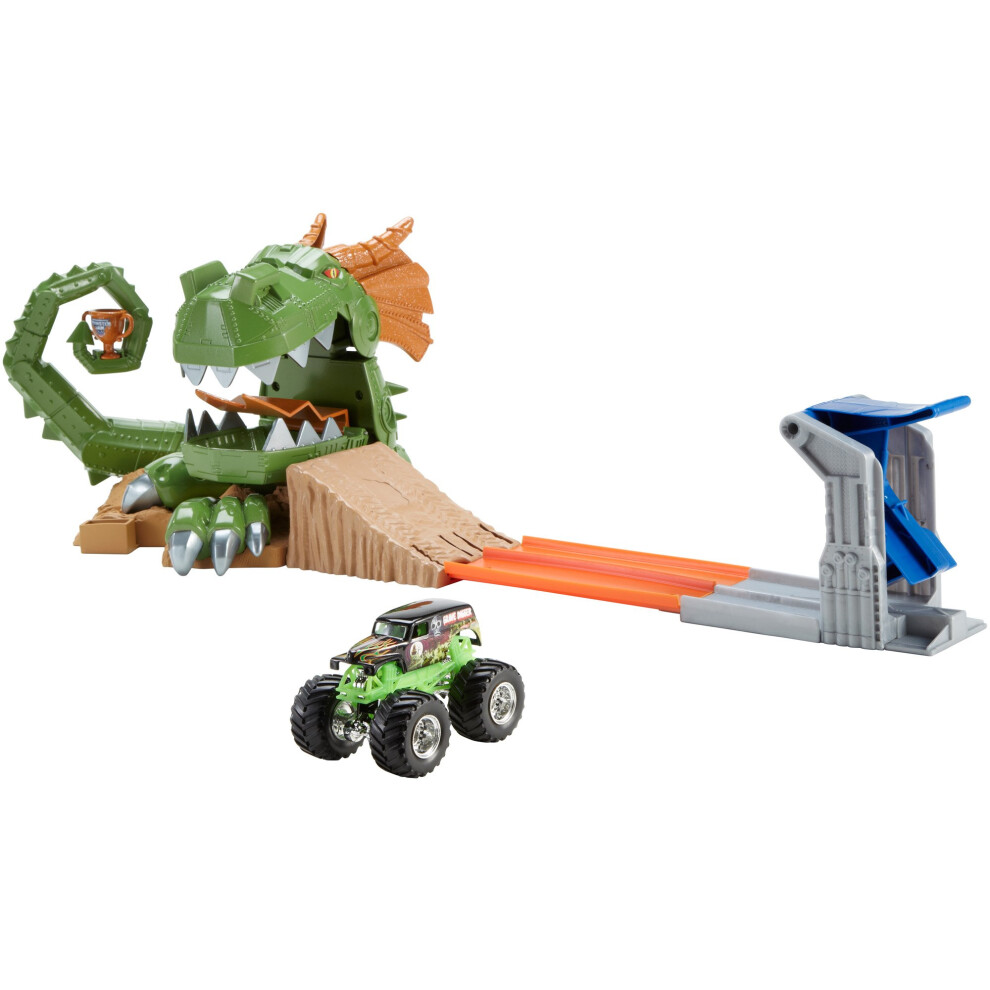 Hot Wheels Monster Jam Dragon Arena Attack Playset