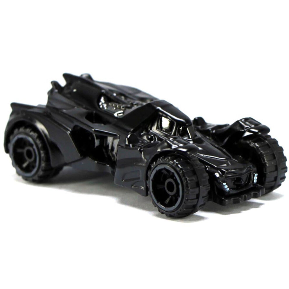 Hot Wheels 2015 HW City Batman: Arkham Knight Batmobile 61/250  Black