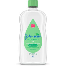 Johnson's Baby Oil With Aloe Vera & Vitamin E For Dry Skin - 20Fl.Oz