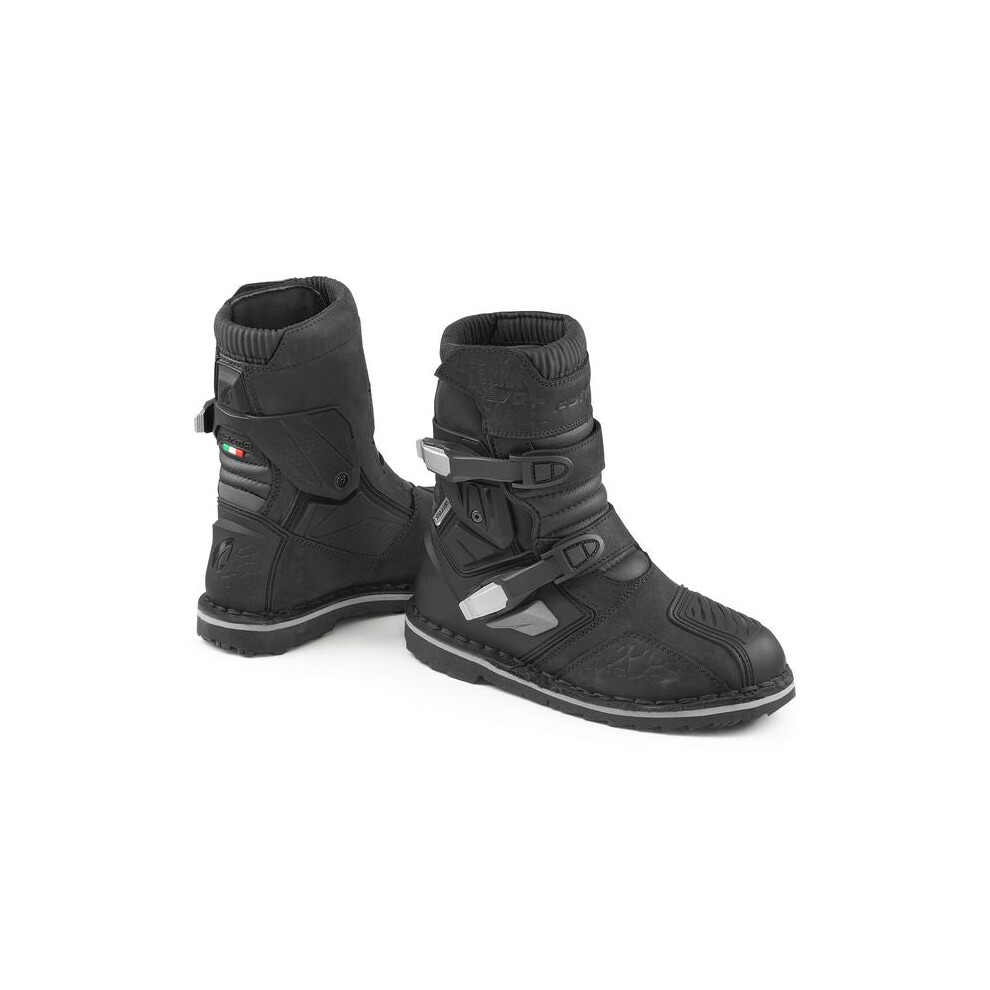 (Eu 44) Forma Terra Evo Dry Low Adventure Boots Black 8052998023099