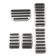 (AT) Stainless Steel Car Pedal Cover For Suzuki Sx4 Aerio Ciaz Vitara S-cross Splash Ignis Kizashi Sidekick Samurai Pedals