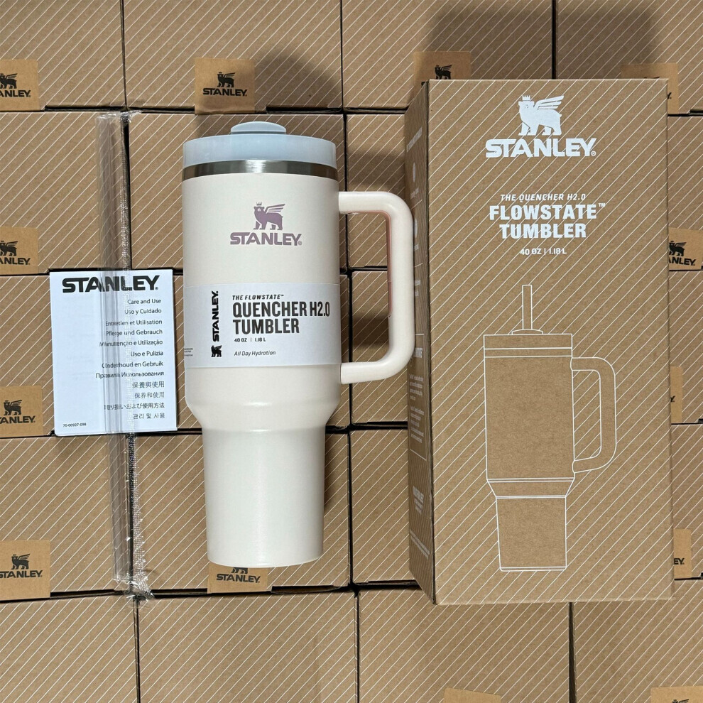 (Cream) Stanley Quencher H2.0 FlowState Tumbler 40oz Cup