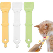 3pcs Happy Spoon Cats Cute Cat Treat Spoon, 2 In 1 Cat Squeeze Treat Spoons, Cat Strip Feeder, Multi Functional Pet Spoons for Cats