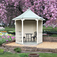 Shire Arbour 2.6x2.3m