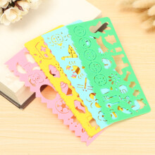 4 Pezzi di stencil in plastic per grafica artistica template e righello per studenti e bambini