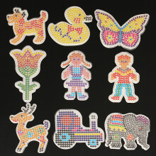 9Pezzi Kids DIY Perler Pegboard Modelli Creativi Artigianato Educativo Giocattoli con Perline